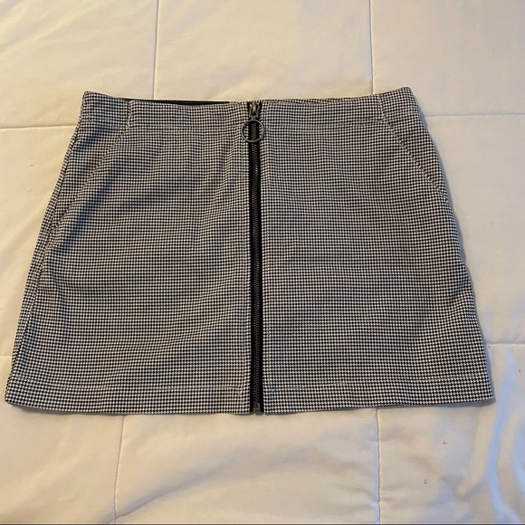 Volcom Dresses & Skirts - Volcom Skirt